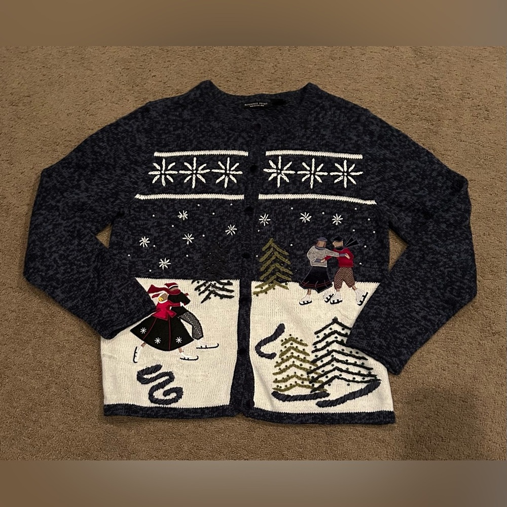 Reference Point Ice Skating Couples Holiday Cardigan Sweater in Size M